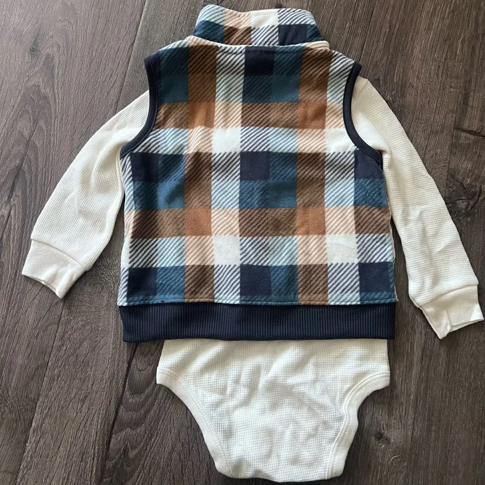 Carter’s Baby 2 piece Top size 18 months